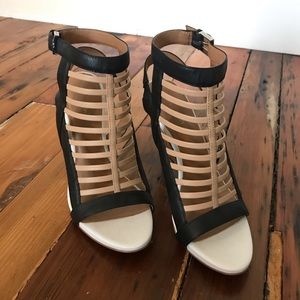 Calvin Klein Nalo Heel